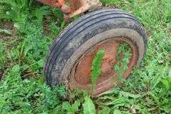 ALLIS CHALMERS D14 TRACTOR