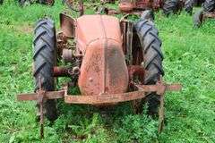 ALLIS CHALMERS 'G' TRACTOR