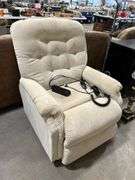 LAZY BOY LIFT CHAIR - NOT TESTED