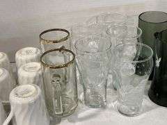 DRINKING GLASSES & MUGS