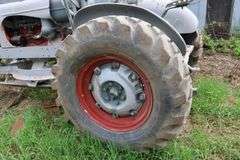 ALLIS CHALMERS 'WC' SPEED PATROL GRADER TRACTOR