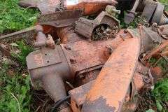 ALLIS CHALMERS TRACTOR FRAME