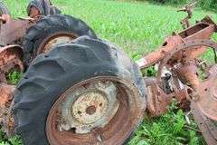 ALLIS CHALMERS TRACTOR FRAME