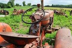 ALLIS CHALMERS D14 TRACTOR