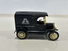 ERTL BIG A AUTO PARTS 1917 FORD MODEL T DELIVERY VAN BANK - 1/25
