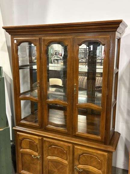 LIGHTED DISPLAY HUTCH WITH TWO GLASS SHELVES 51"X17"X80"