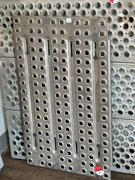 TWO TRUCK DECK PLATES