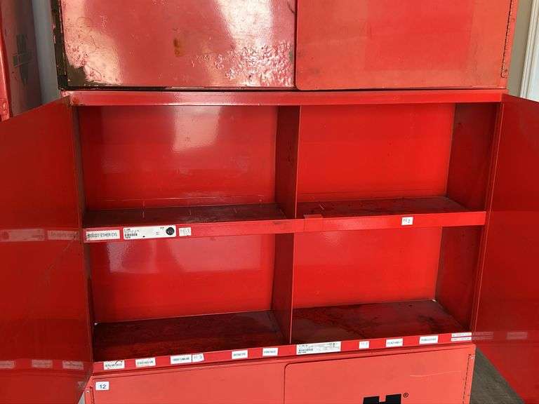 WURTH PARTS CABINET 34"X9"X22"