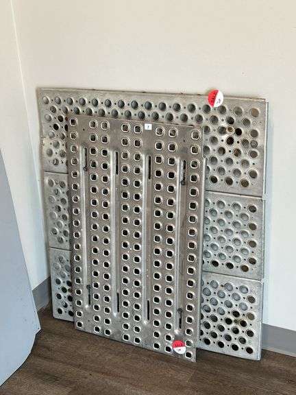 TWO TRUCK DECK PLATES