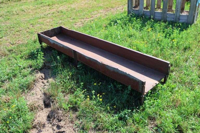 8' METAL TROUGH