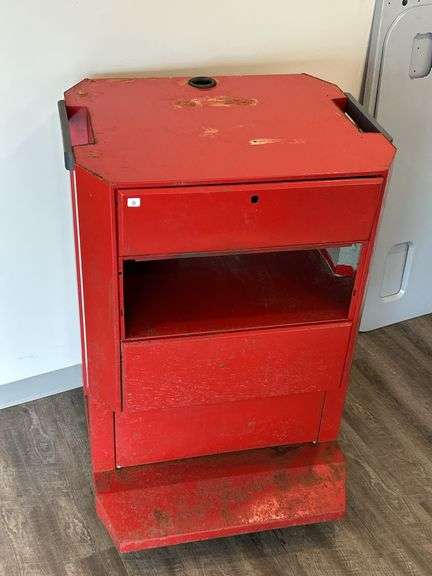 ROLLING TOOL CABINET 29"X24"X46"