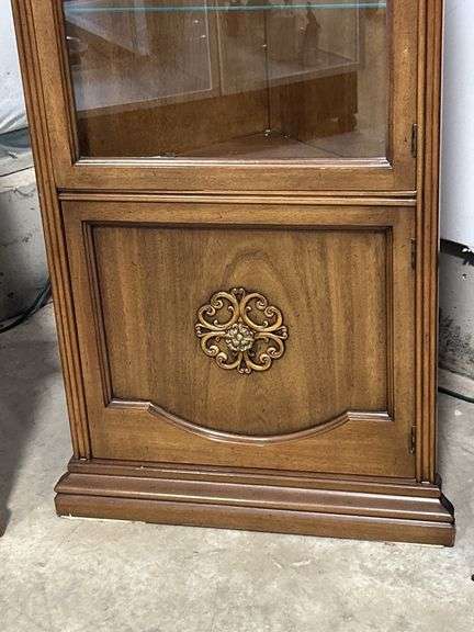 GLASS FRONT CORNER CABINET 24"X17"X70"