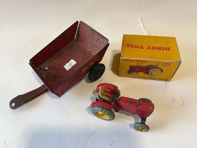 DINKY TOYS GB 27A Massey Harris tractor tracteur en boîte revendeur