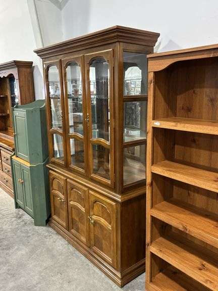 LIGHTED DISPLAY HUTCH WITH TWO GLASS SHELVES 51"X17"X80"