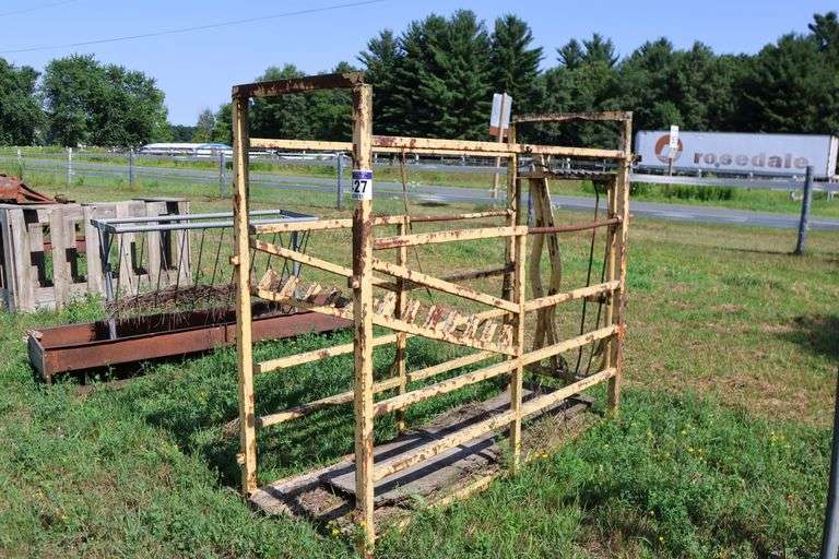 CATTLE SQUEEZE