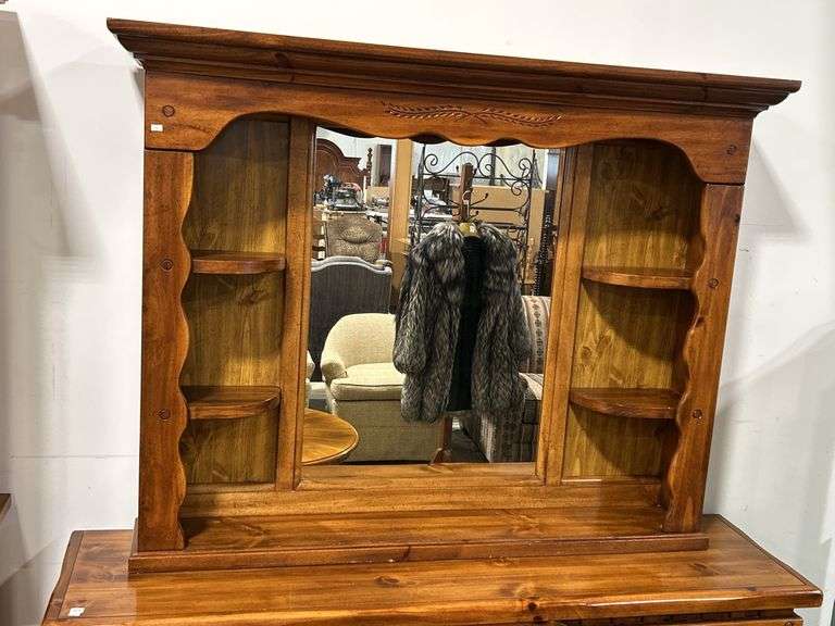 MIRRORED DRESSER 70"X19"X80"