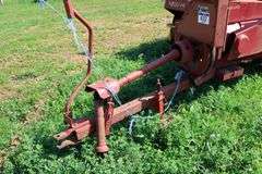 NEW HOLLAND 273 SMALL SQUARE BALER WITH 54A THROWER