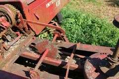 IH 430 SMALL SQUARE BLAER WITH #10 THROWER
