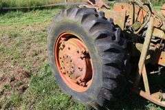 ALLIS-CHALMERS WD 45 ROW CROP TRACTOR WITH LOADER