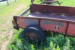 IH MANURE SPREADER