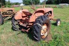 ALLIS-CHALMERS WD 45 TRACTOR