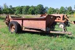 NEW HOLLAND MANURE SPREADER