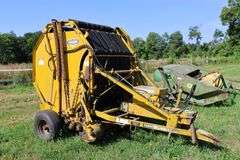 VERMEER 504L ROUND BALER