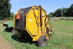 VERMEER 504L ROUND BALER