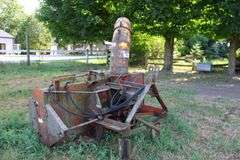 GOERGE WHITE DOUBLE AUGER 7' SNOWBLOWER