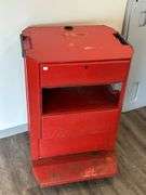 ROLLING TOOL CABINET 29"X24"X46"