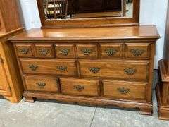 KROEHLER SIX PIECE QUEEN BEDROOM SET