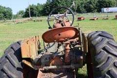 ALLIS-CHALMERS WD 45 ROW CROP TRACTOR WITH LOADER
