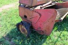MASSEY FERGUSON #10 BALER