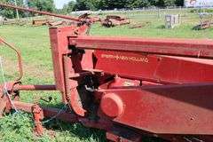 NEW HOLLAND 273 SMALL SQUARE BALER WITH 54A THROWER