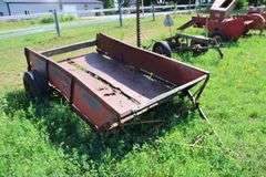 IH MANURE SPREADER