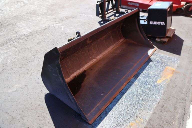 79" MATERIAL BUCKET
