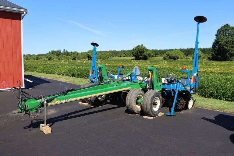 GREAT PLAINS/KINZIE 3110 6R 30" PLANTER