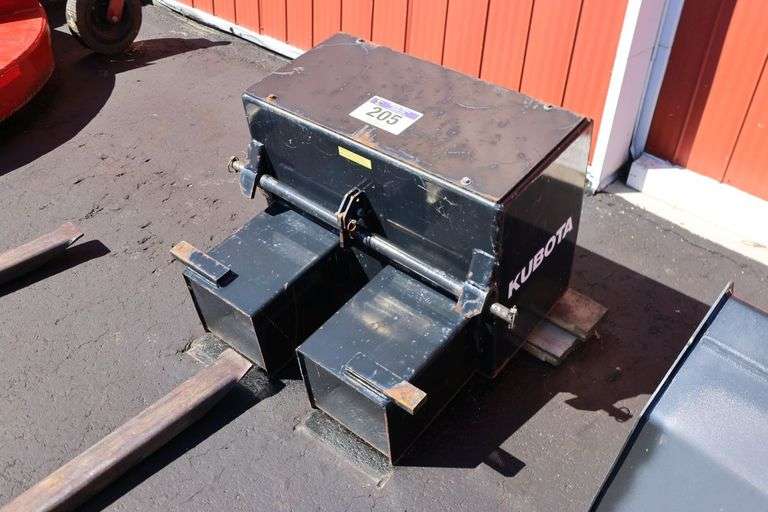 KUBOTA M9244 WEIGHT BOX