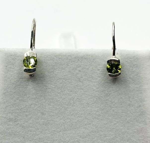 STERLING SILVER NATURAL PERIDOT (1 CT) LEVER BACK EARRINGS