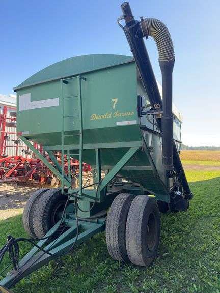 RJ 500 BOX & TRUCK FRAME WAGON & AUGER