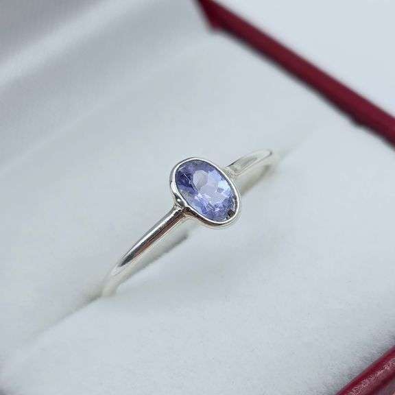 STERLING SILVER NATURAL TANZANITE (0.50CT) RING, SIZE 8.75,