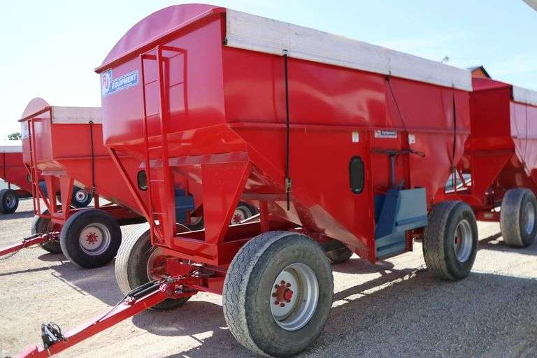 RJ 500 GRAVITY BOX & WAGON