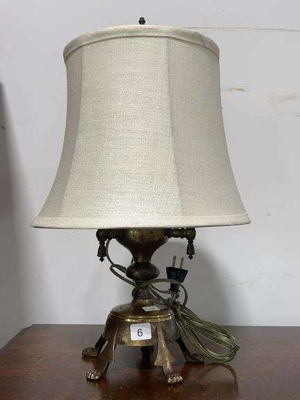 BRASS TABLE LAMP - 17"
