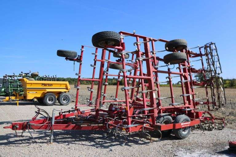 KONGSKILDE VIBRO TILL 2900 30' 'S' TINE CULTIVATOR