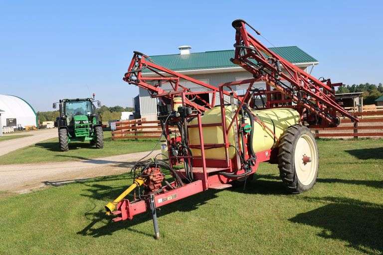 HARDI NAVIGATOR 550 SPRAYER