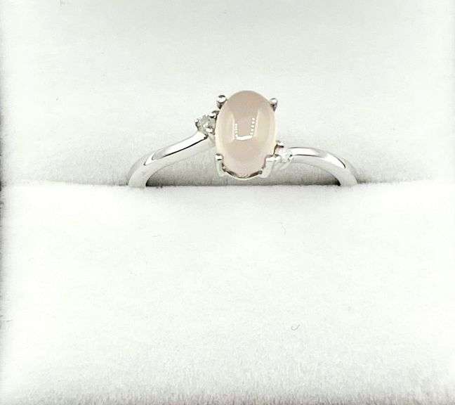 STERLING SILVER NATURAL ROSE QUARTZ (0.85CT) WITH DIAMOND (0.10CT) RING, SIZE 6