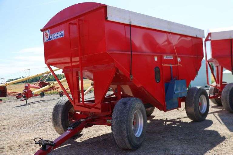 RJ 500 GRAVITY BOX & WAGON