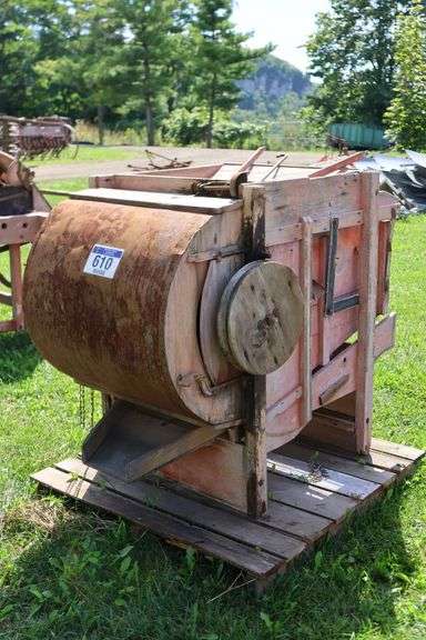 FANNING MILL
