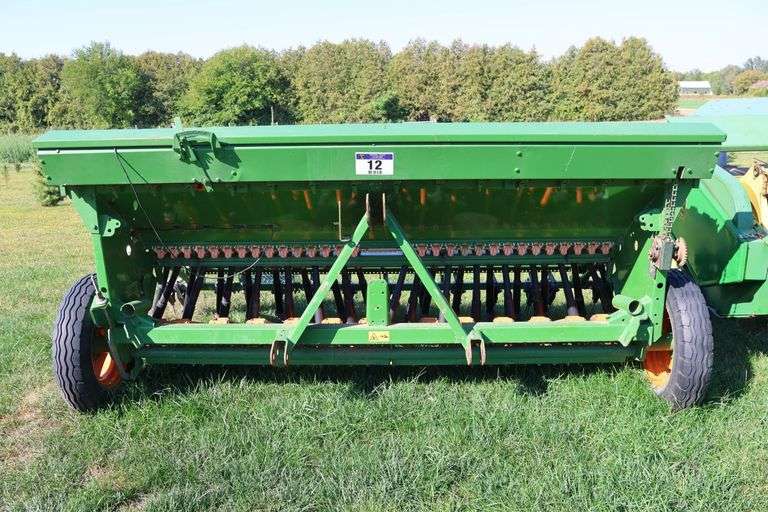 AMAZONE D9-30 9' 3PTH SEEDER