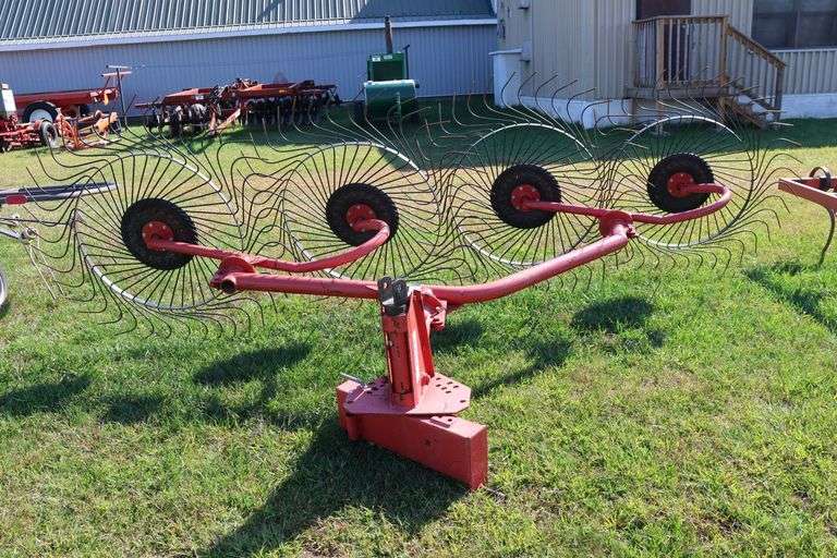 FAZA RP4 4 WHEEL 3PTH HAY RAKE